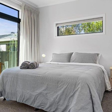 Recline On Leo Villa Waihi Buitenkant foto