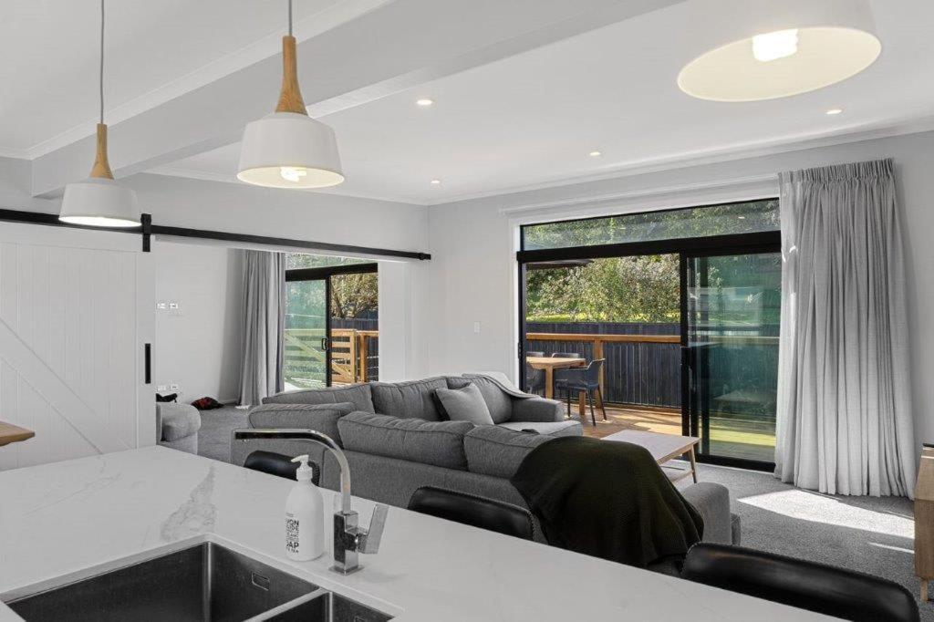 Recline On Leo Villa Waihi Buitenkant foto