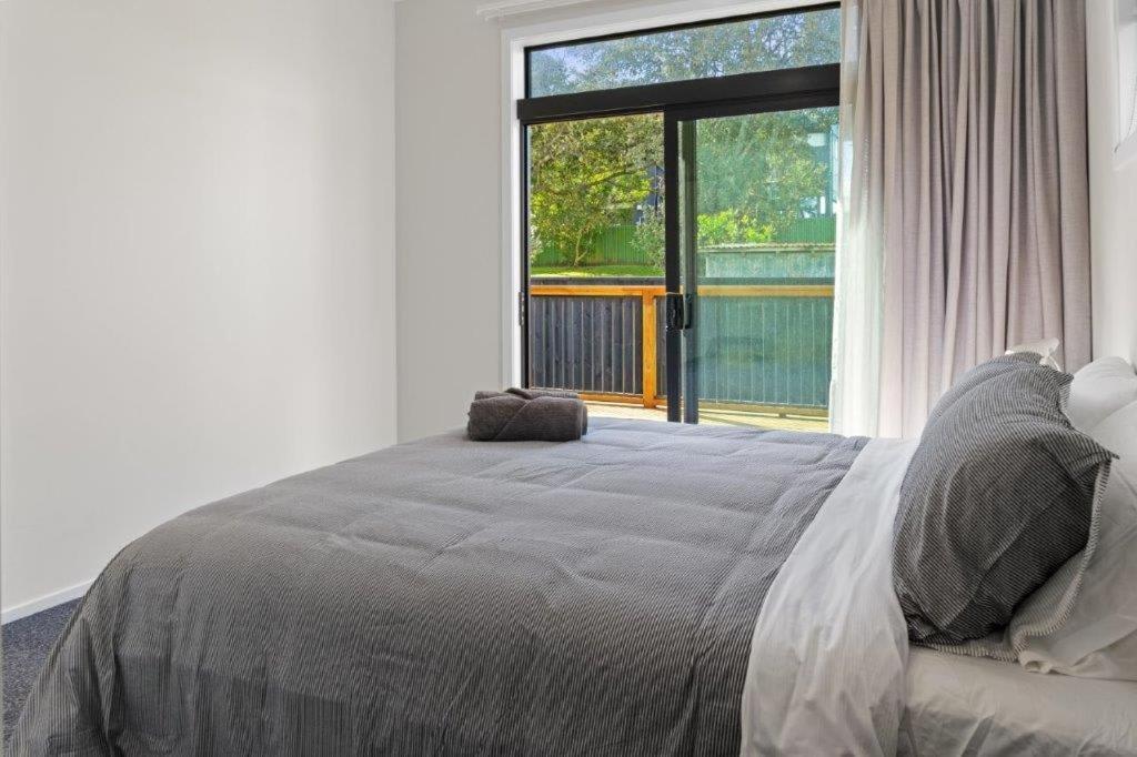 Recline On Leo Villa Waihi Buitenkant foto
