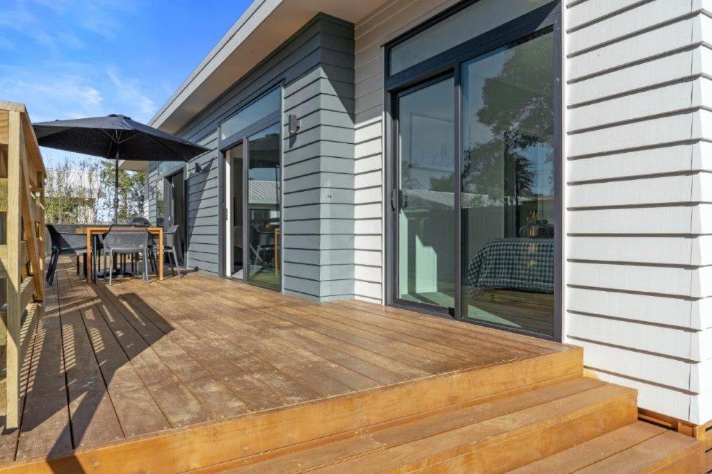 Recline On Leo Villa Waihi Buitenkant foto